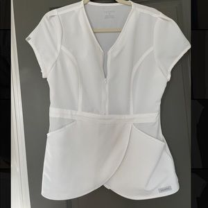 Jaanuu Signature Tulip Top in White Size M